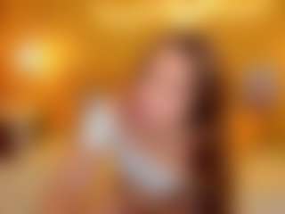 Live cam show with KetrinWhitee - Erotic Dance on AdultVida.com