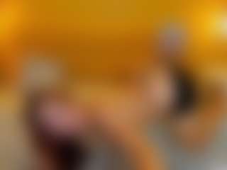 Live cam show with KetrinWhitee - Brown Eyes Red Hair on Uber Horny