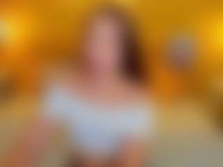 Live cam show with KetrinWhitee - Shaved Pussy Brown Hair on Hubzter Live
