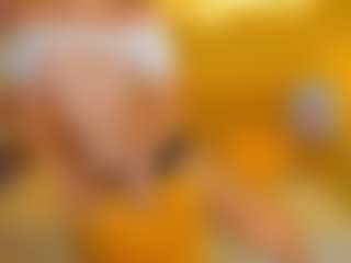 Live cam show with KetrinWhitee - Flashing on Camsoda