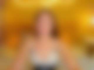 Live cam show with KetrinWhitee - Natural on Stripli.com