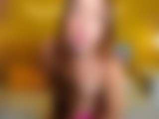 Live cam show with KetrinWhitee - Foot Fetish on 1on1-livenow