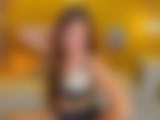 Live cam show with KetrinWhitee - Brown Eyes Red Hair on Camsoda