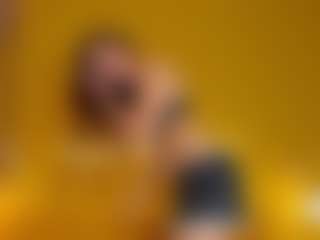 Live cam show with KetrinWhitee - Brown Hair on https://playwithruby.com