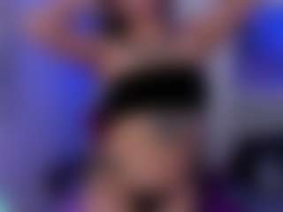 Live cam show with luna-torres - Ride on realtime-chat