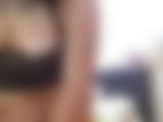 Live cam show with luna-torres - Green Eyes on PervPlay.com
