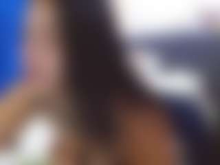 Live cam show with luna-torres - Green Eyes on live18s.com