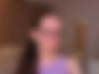 Live cam show with LynetteBails - Thin on LiveSexCams6