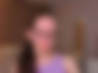 Live cam show with LynetteBails - Thin on Camsoda Late Night