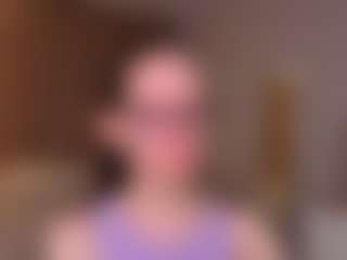 Live cam show with LynetteBails - Thin on Camiplay Live