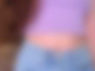 Live cam show with LynetteBails - Thin on SquirtSoMuch