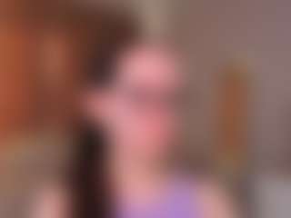 Live cam show with LynetteBails - Thin on sexylivex.com