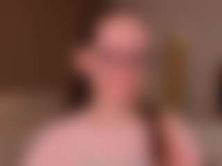Live cam show with LynetteBails - Yoga Young Adult on Gym Cam Girls