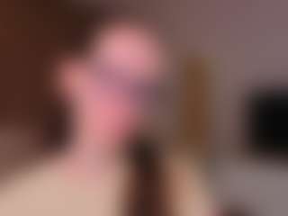 Live cam show with LynetteBails - Small Ass on Camsoda