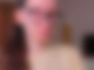 Live cam show with LynetteBails - Smart on SinfulBabes