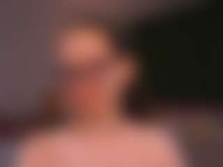 Live cam show with LynetteBails - Yoga on Streamer API