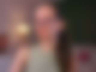 Live cam show with LynetteBails - Underwear on livesuperchat.net