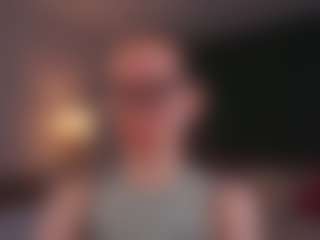 Live cam show with LynetteBails - Joi on TottyGirls
