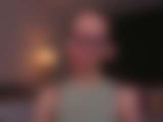Spettacolo in cam dal vivo con LynetteBails - Yoga su Camsoda