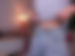 Live cam show with LynetteBails - Sweet on crypto-cams