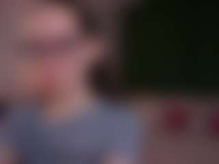 Live cam show with LynetteBails - Suck on UwU Esports