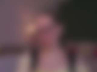 Live cam show with LynetteBails - Sweet on sexylive.show