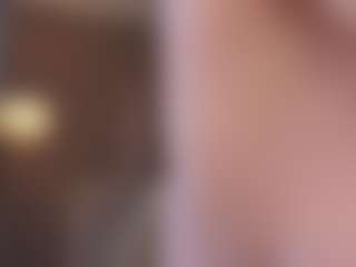 Live cam show with MeganCooks - Slap on livesexfox.com