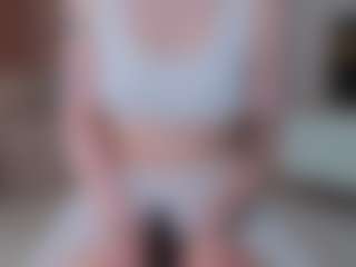 Live cam show with MeganCooks - Shorthair on crypto-cams