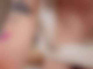 Live cam show with MeganCooks - Tittyfuck on SquirtSoMuch