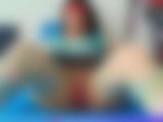 Live cam show with perla-mature - Camel Toe on CamClone