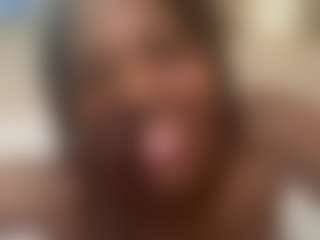 10Natural's Live Sex Cam Show