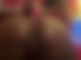 10Natural's Live Sex Cam Show