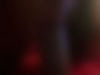 Live cam show with 10Natural - Tease Black on Milfs Live