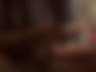 Live cam show with 10Natural - Wet on madthumbs