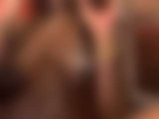 10Natural's Live Sex Cam Show