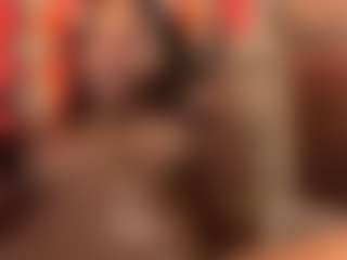 Live cam show with 10Natural - Lovense MILF on StripNow