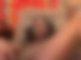 Live cam show with 10Natural - Interactive on Camsoda