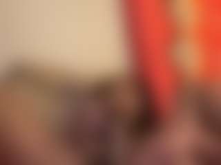 10Natural's Live Sex Cam Show