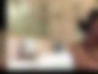 10Natural's Live Sex Cam Show
