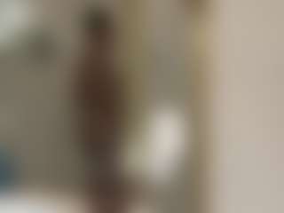 Live cam show with 10Natural - Brown Eyes Ebony on Camsoda