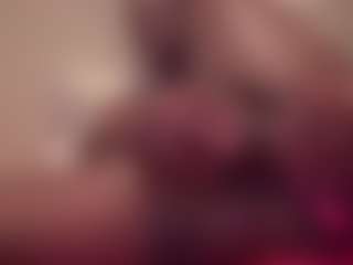 10Natural's Live Sex Cam Show