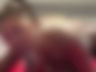 Live cam show with 10Natural - Foot Fetish Curvy on Camsoda