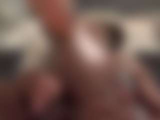 10Natural's Live Sex Cam Show