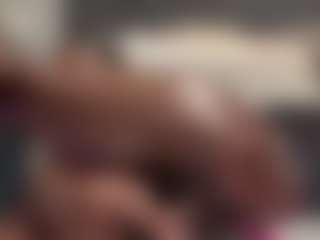 10Natural's Live Sex Cam Show