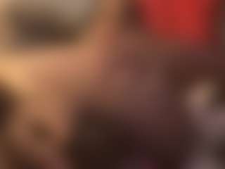 10Natural's Live Sex Cam Show