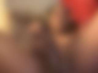 10Natural's Live Sex Cam Show