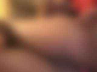 10Natural's Live Sex Cam Show
