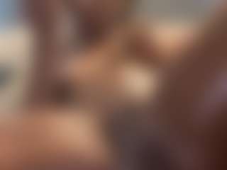 10Natural's Live Sex Cam Show