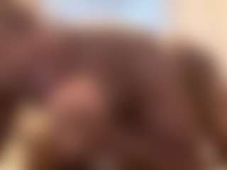 10Natural's Live Sex Cam Show