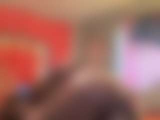 10Natural's Live Sex Cam Show